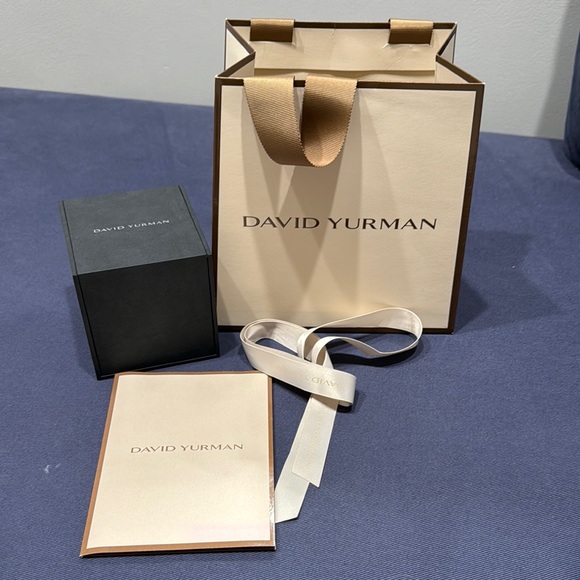 David Yurman Accessories - David Yurman Gift Set with Bag and Box & cloth